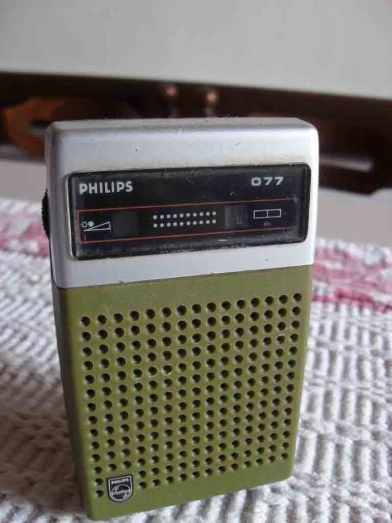 PHILIPS 077